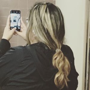 Meet your Posher, Leeann